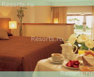 Nissi Beach Holiday Resort 14